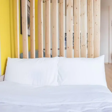 Apartment #wonder Studio By Halu!